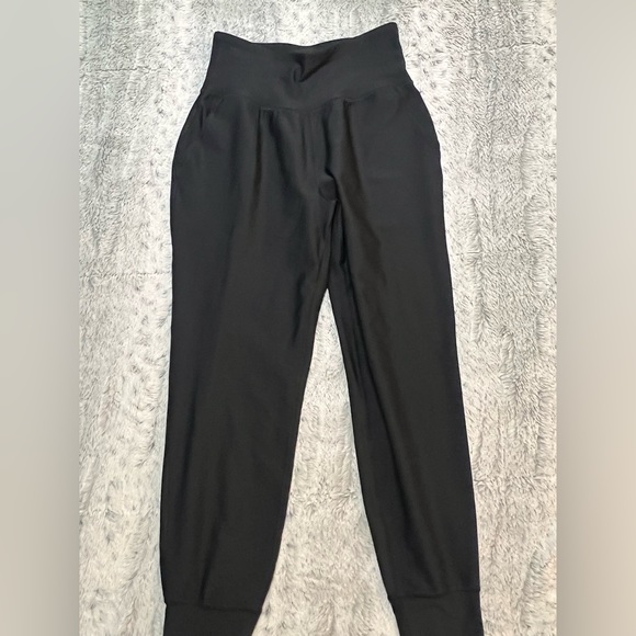 Old Navy Jogger - Black - Medium - Picture 1 of 3